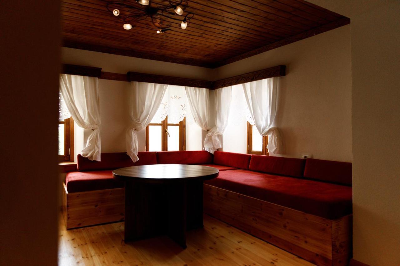 Hotel Sarajet 1821 Gjirokastër المظهر الخارجي الصورة