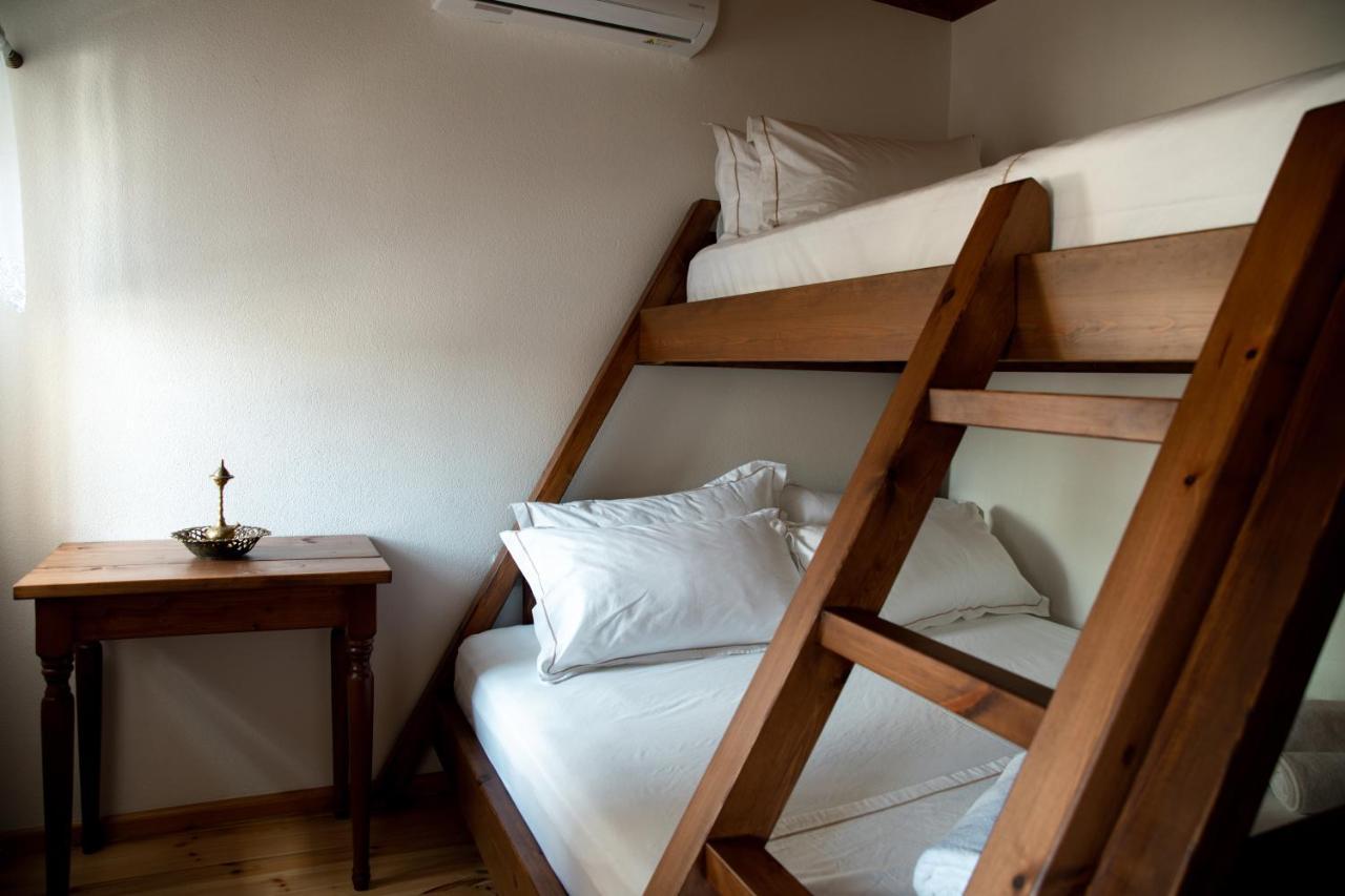 Hotel Sarajet 1821 Gjirokastër المظهر الخارجي الصورة