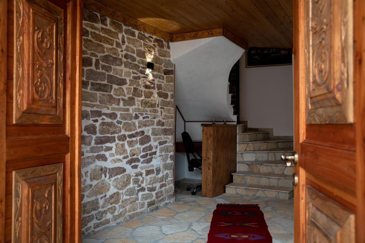 Hotel Sarajet 1821 Gjirokastër المظهر الخارجي الصورة